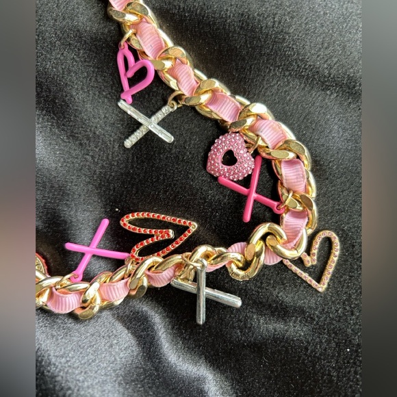 Betsey Johnson Pink and Gold Heart Necklace - Picture 1 of 3